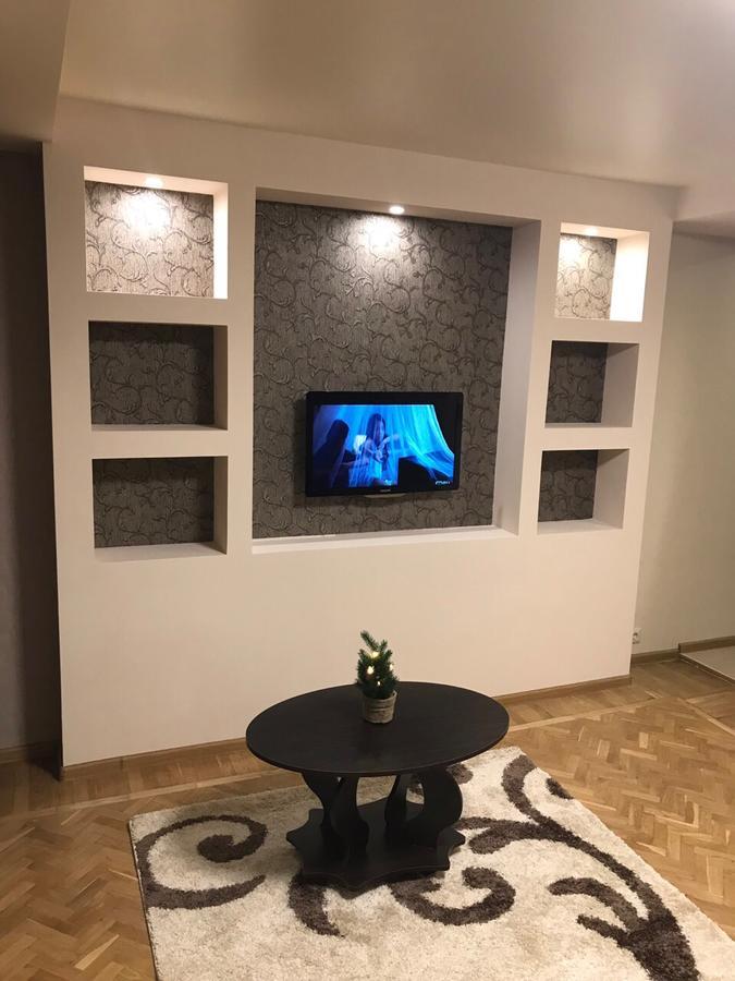 Studio apartment Kiev Buitenkant foto