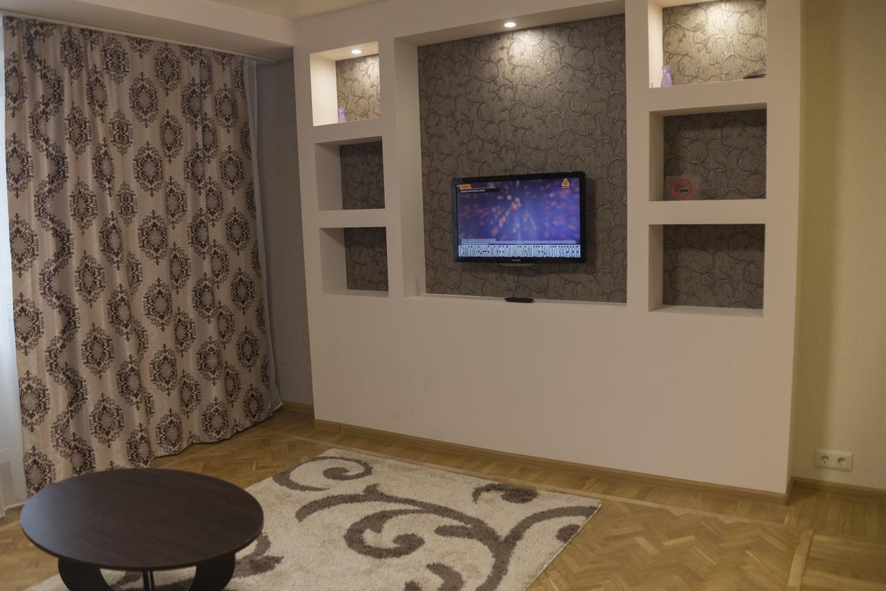 Studio apartment Kiev Buitenkant foto